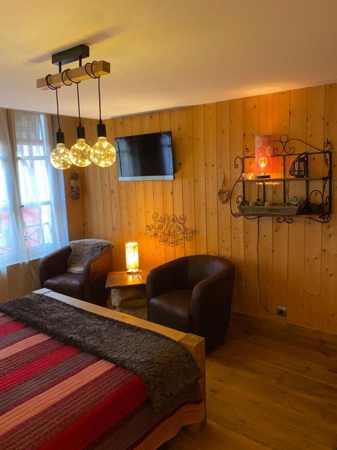 Au Bois Normand Hotell Honfleur Exteriör bild