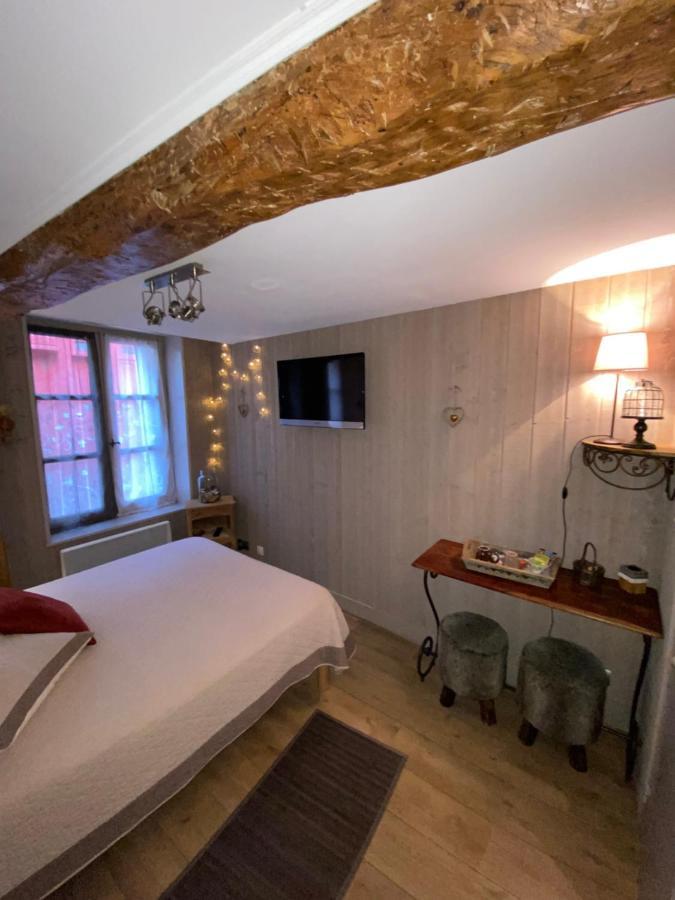 Au Bois Normand Hotell Honfleur Exteriör bild